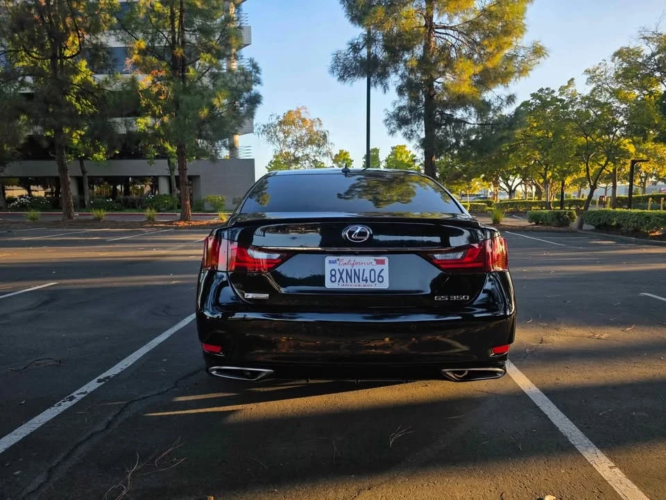 2013 Lexus GS 4th Gen - Image 3 of 10