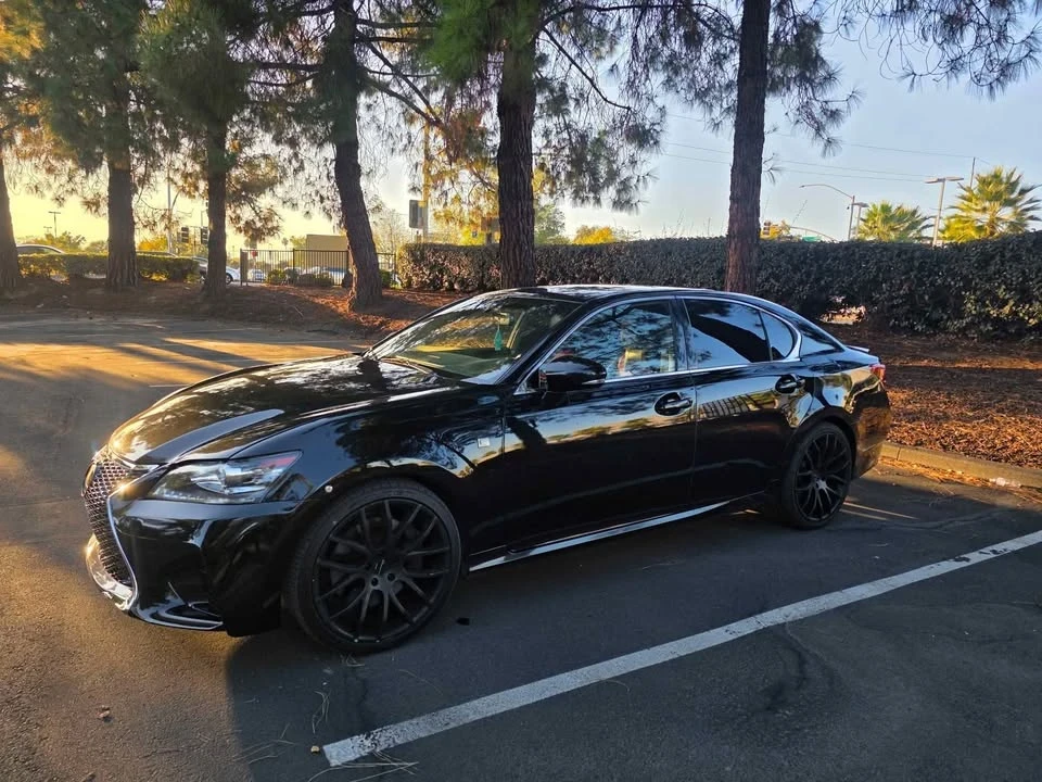 2013 Lexus GS 4th Gen - Image 2 of 10