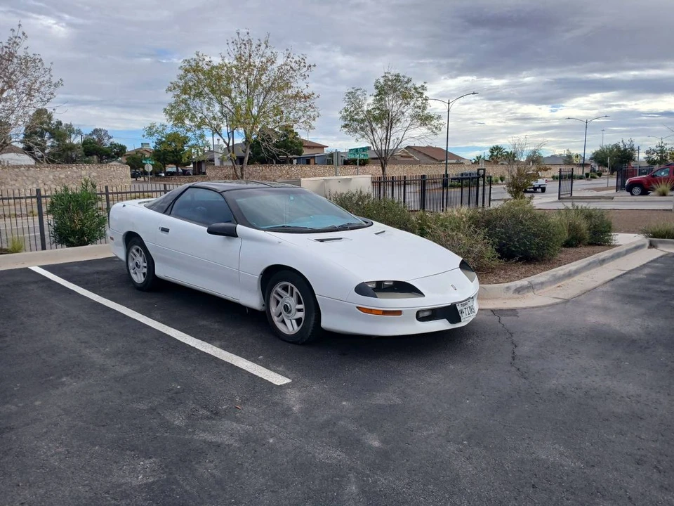 1995 Chevrolet Camaro 4th Gen - Image 6 of 6
