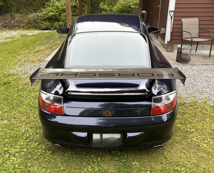 2004 Parts & Memorabilia Bodywork - Image 3 of 4