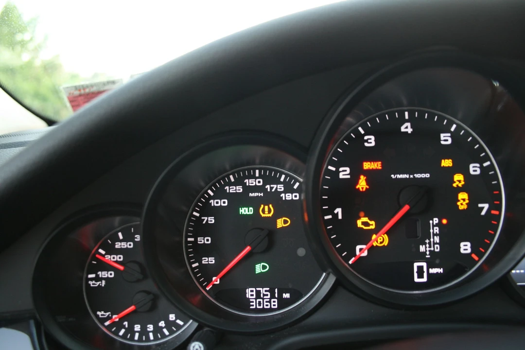 2014 Porsche 970 Panamera - Image 10 of 19