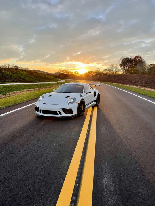 2019 Porsche 991 GT3 RS - Image 4 of 10