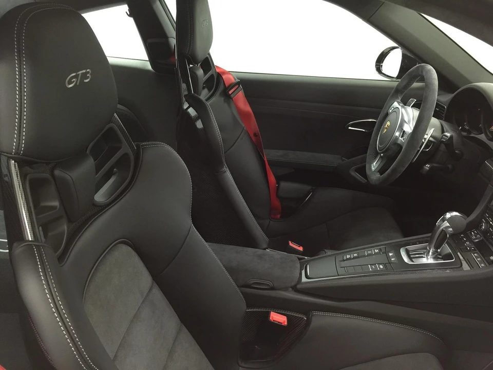 2015 Porsche 991 GT3 - Image 19 of 25