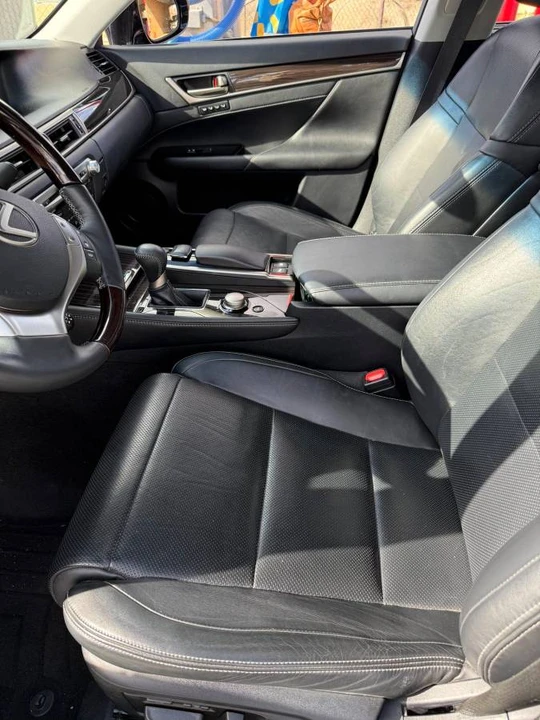 2014 Lexus GS 4th Gen - Image 5 of 12