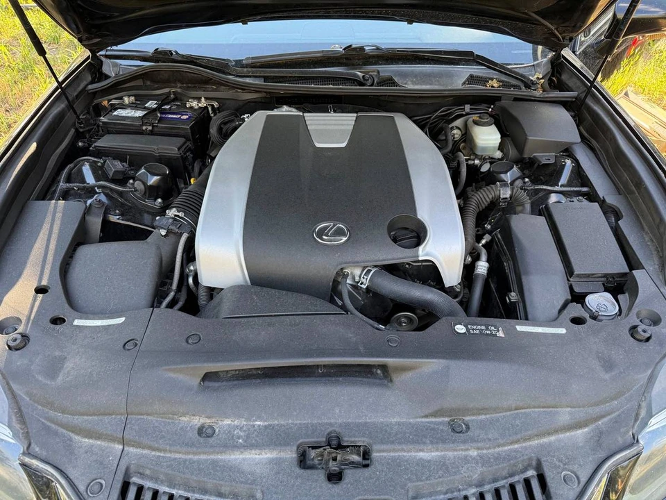 2014 Lexus GS 4th Gen - Image 4 of 12