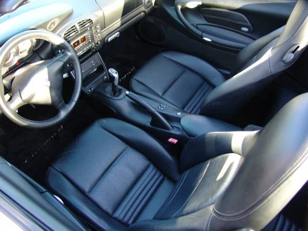 2003 Porsche 996 Carrera 4 - Image 11 of 21