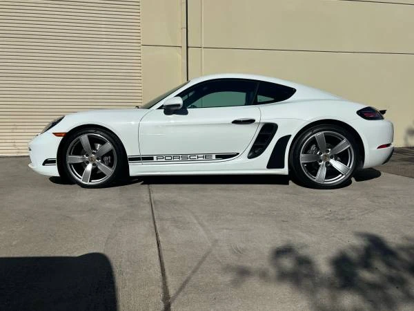 Porsche 718 Cayman - Image 5 of 21