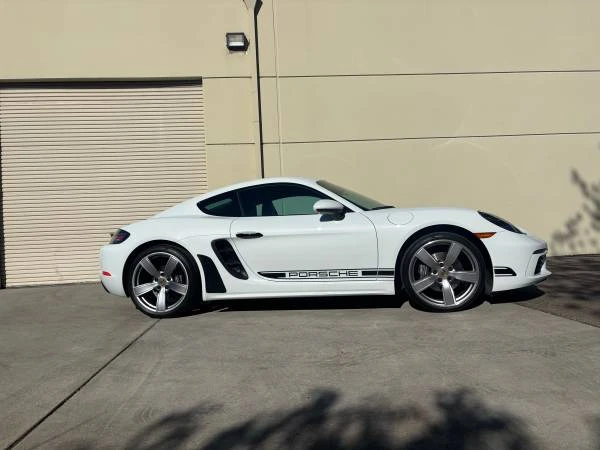 2021 Porsche 718 Cayman - Image 2 of 21