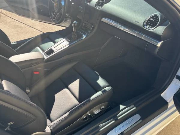 2021 Porsche 718 Cayman - Image 12 of 21