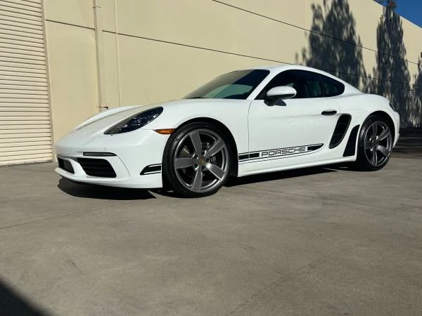 Porsche 718 Cayman - Image 3 of 21