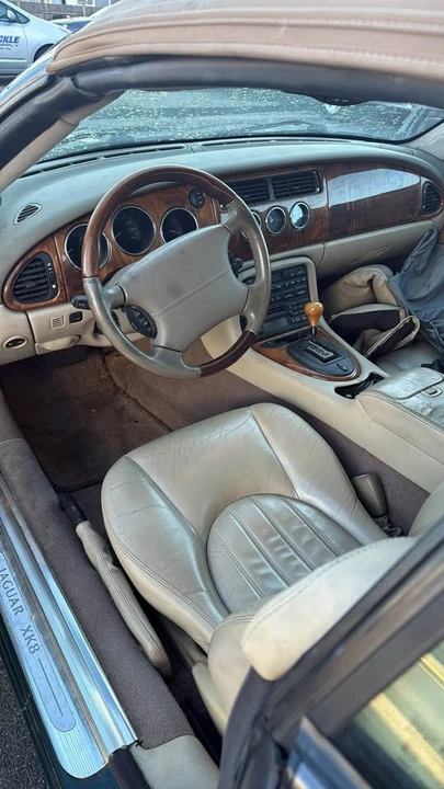 2003 Jaguar XK - Image 7 of 10