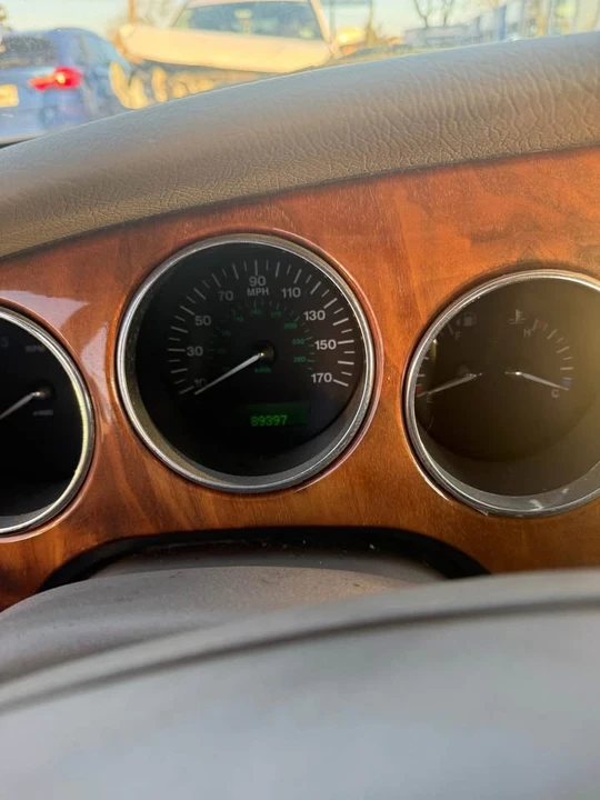 2003 Jaguar XK - Image 4 of 10