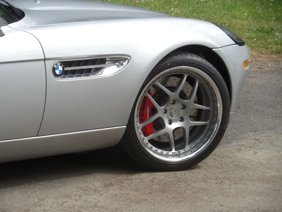 2002 BMW Z8 - Image 2 of 7