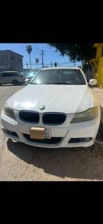 2010 BMW E90 3 Series Sedan - Image 4 of 4