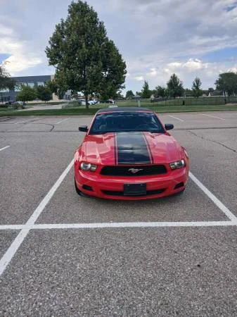 2010 Ford S197 Mustang - Image 2 of 5