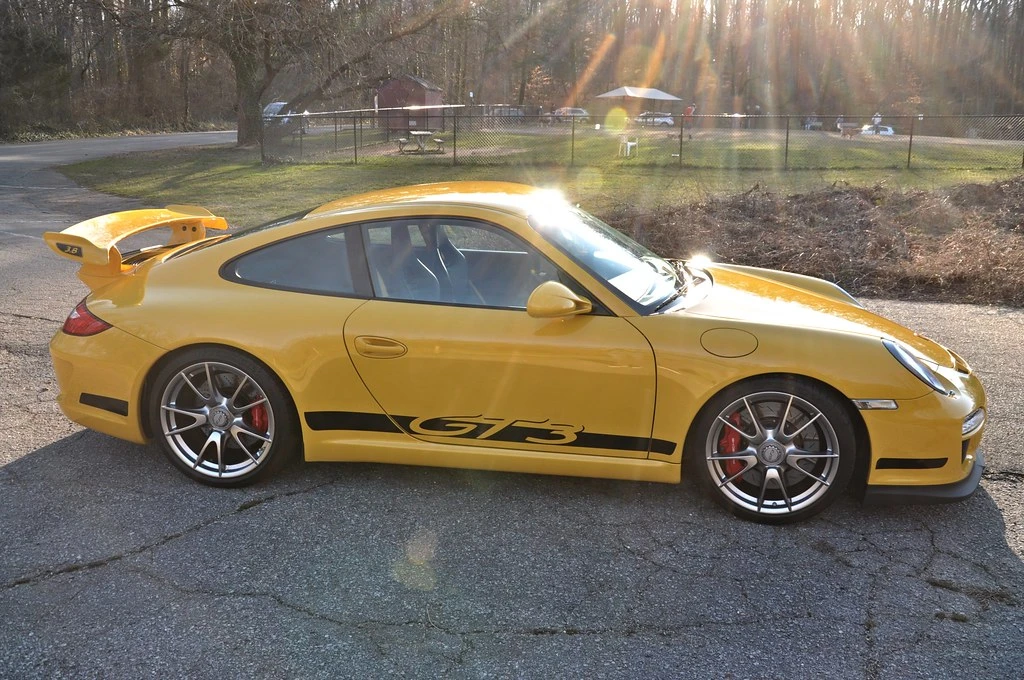 2010 Porsche 997 GT3 - Image 9 of 13