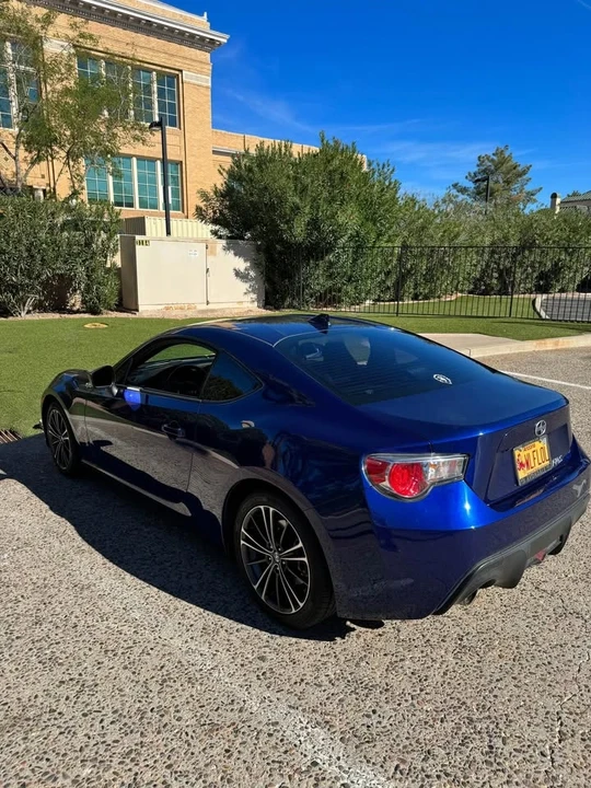 2016 Scion FR-S - Image 9 of 10