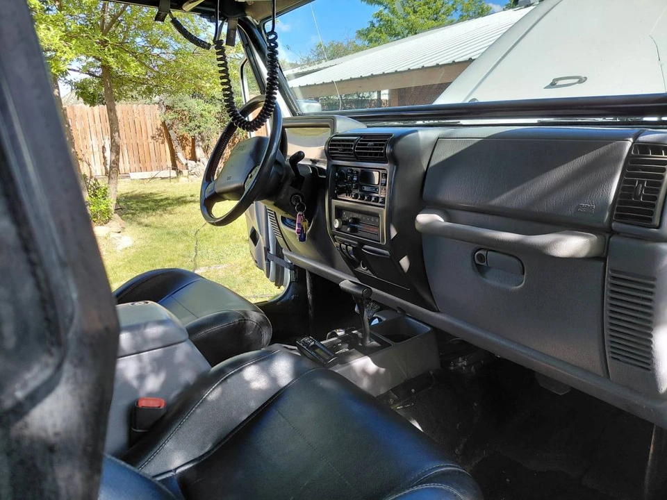 1998 Jeep TJ Wrangler - Image 6 of 9