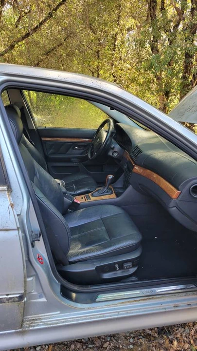 1998 BMW E39 540i - Image 4 of 4