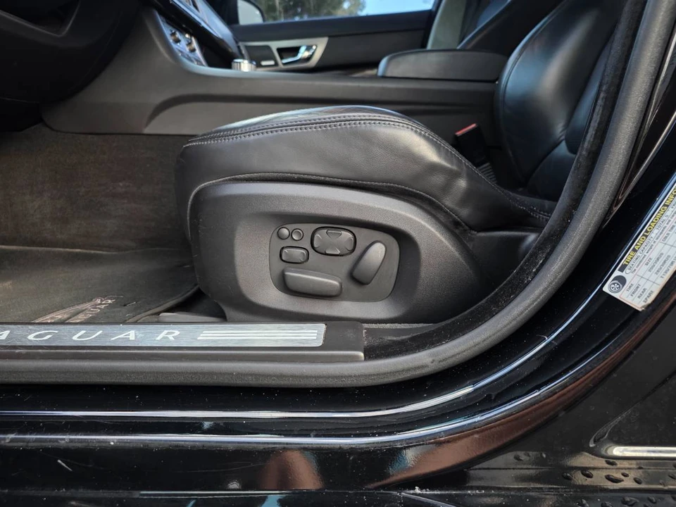 2010 Jaguar X250 XFR - Image 15 of 20