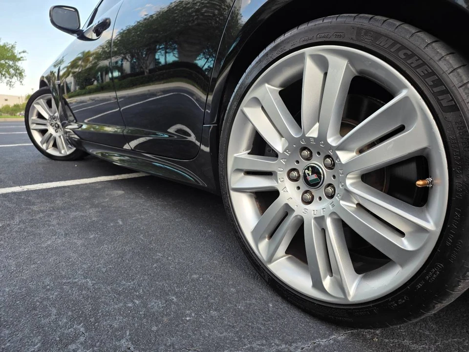 2010 Jaguar X250 XFR - Image 5 of 20