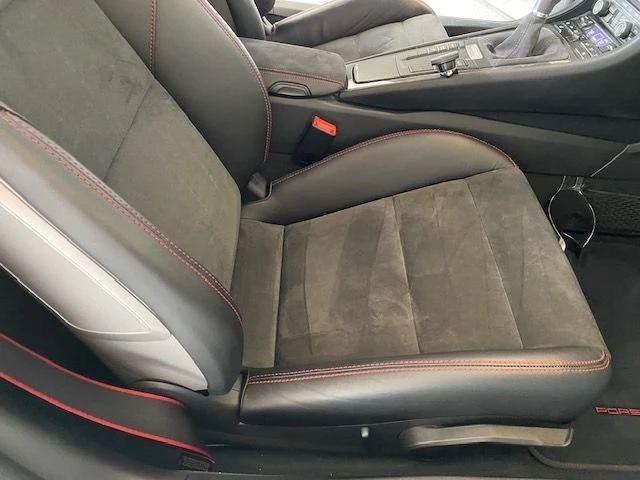 2016 Porsche 981 Cayman GTS - Image 11 of 18