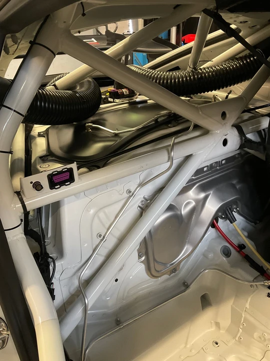2019 Porsche 718 Cayman GT4 Clubsport - Image 27 of 31