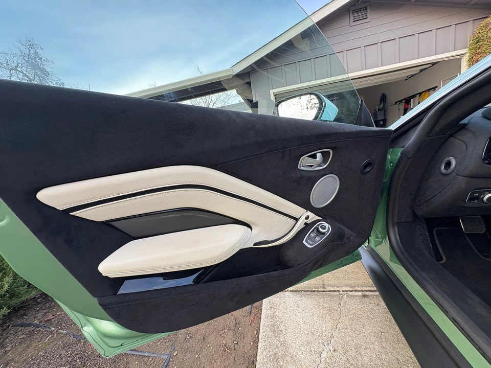 2020 Aston Martin V8 Vantage (2019+) - Image 16 of 21