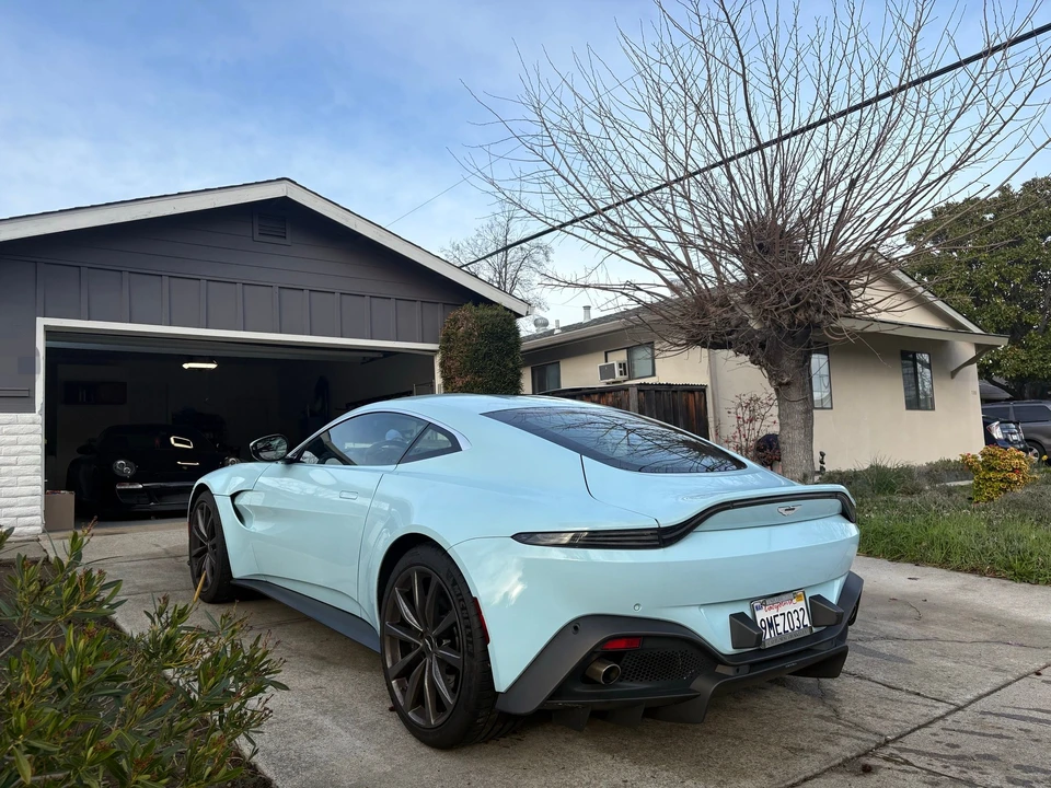 2020 Aston Martin V8 Vantage (2019+) - Image 18 of 21