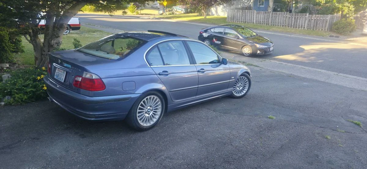 2001 BMW E46 330i & 330Ci - Image 11 of 12
