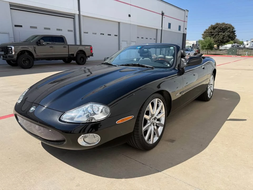 2001 Jaguar X100 XK8 - Image 5 of 5