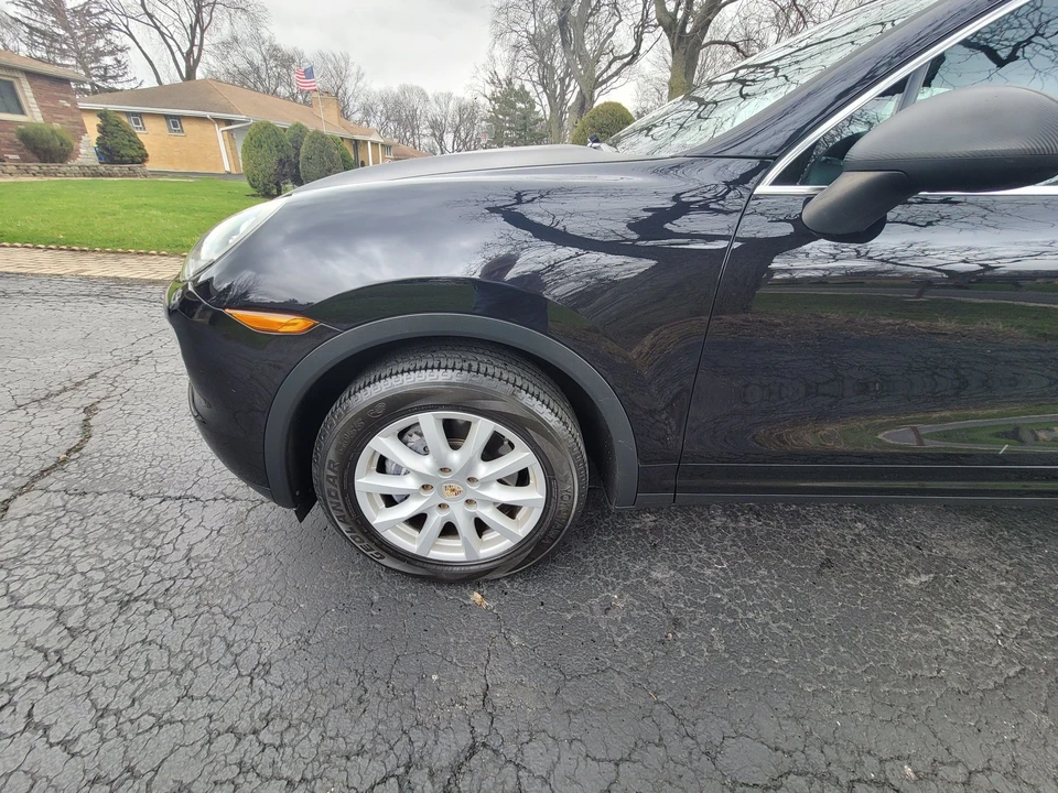 2011 Porsche 958 Cayenne - Image 11 of 27