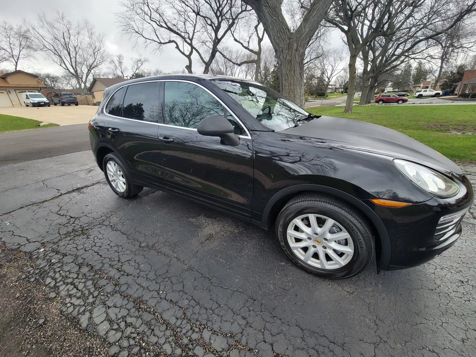 2011 Porsche 958 Cayenne - Image 13 of 27