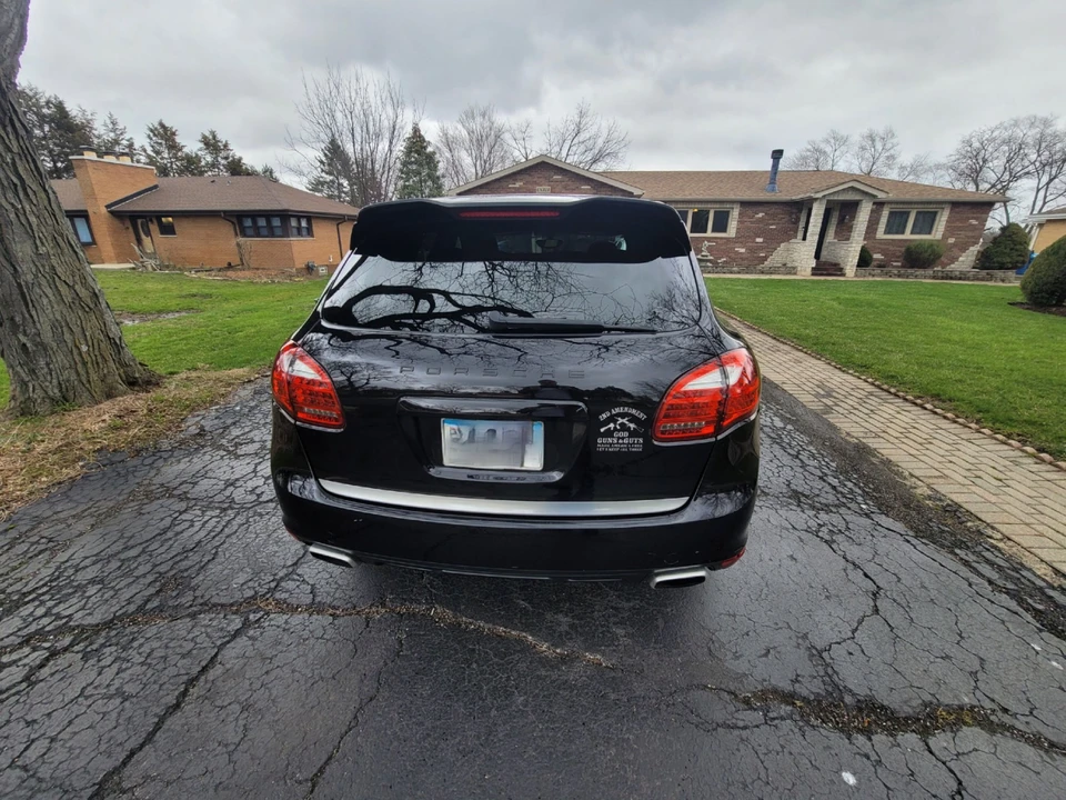 2011 Porsche 958 Cayenne - Image 15 of 27