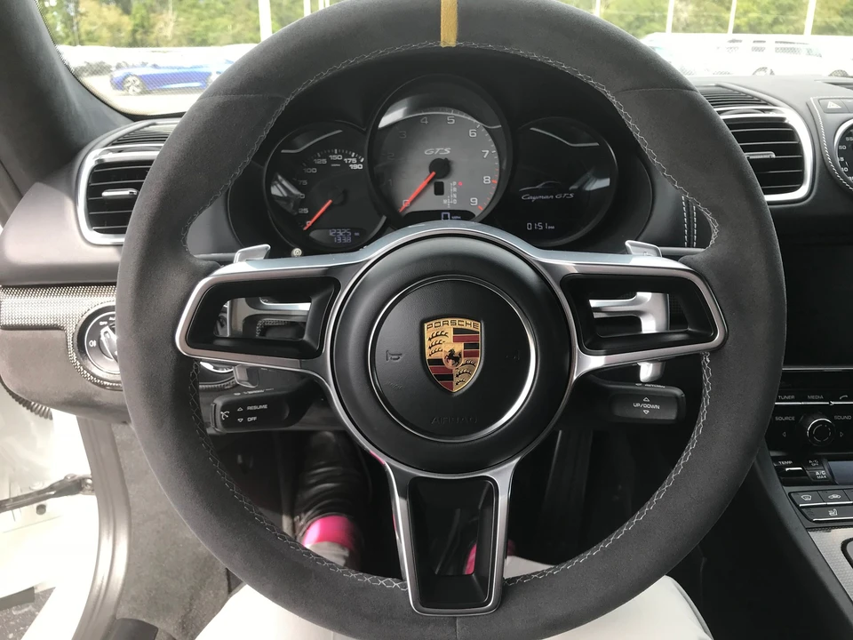 2016 Porsche 981 Cayman GTS - Image 4 of 11
