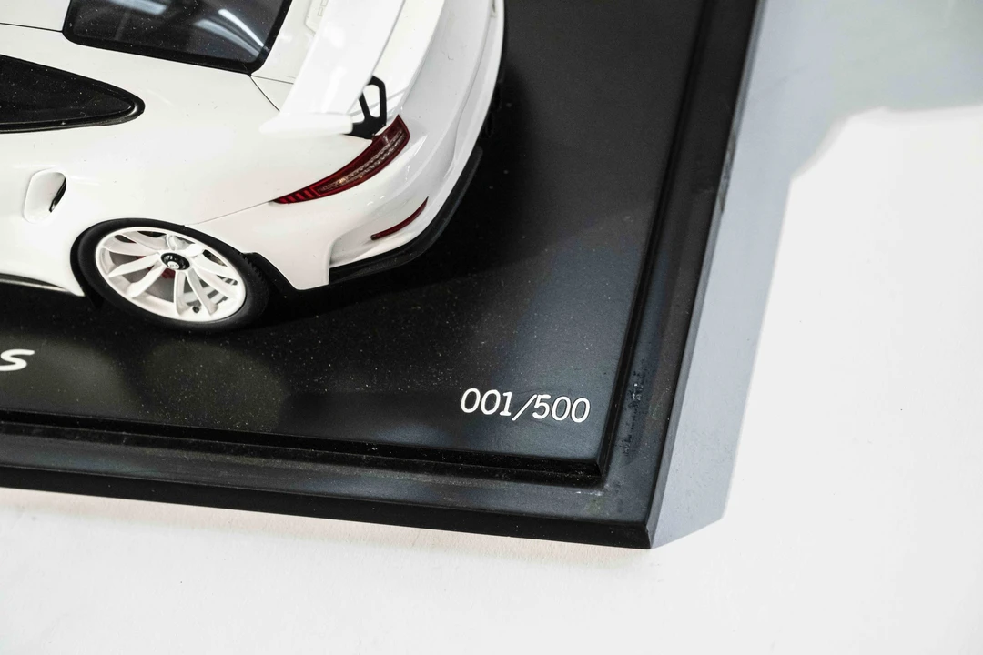 9999 Porsche - Image 18 of 31