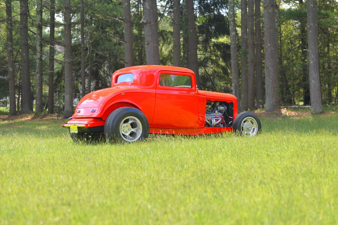 Ford Hot Rod - Image 13 of 31