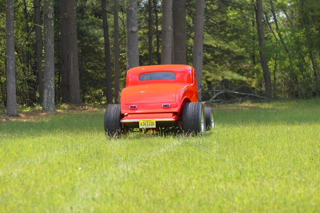 Ford Hot Rod - Image 11 of 31