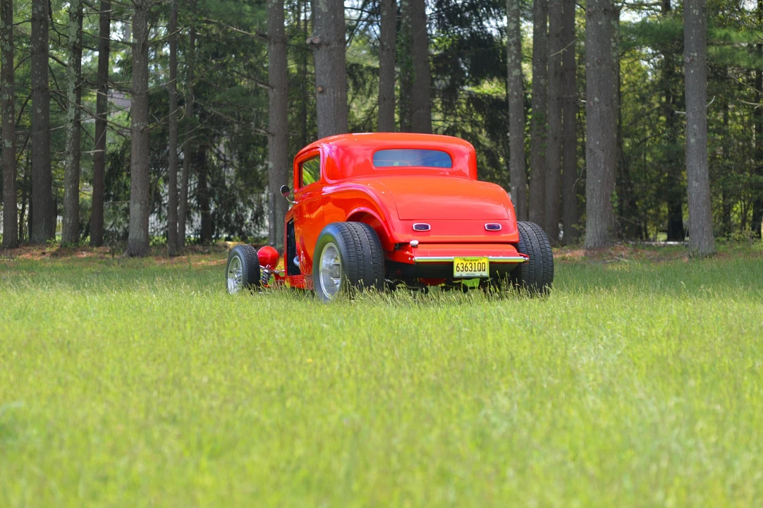 Ford Hot Rod - Image 8 of 31