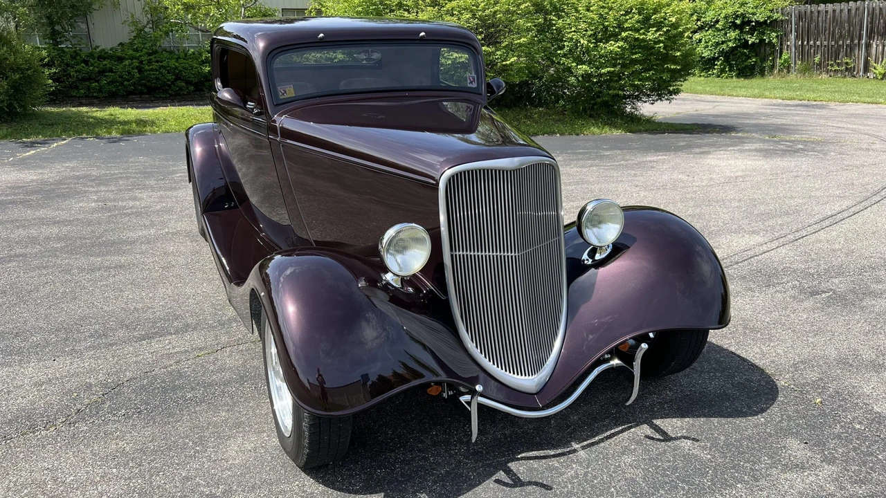 Ford Hot Rod - Image 29 of 31