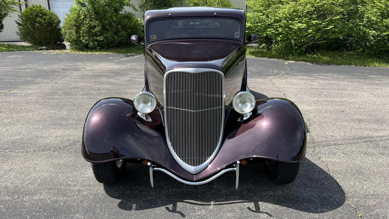 Ford Hot Rod - Image 25 of 31