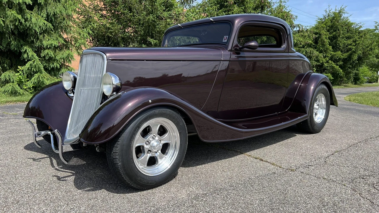 Ford Hot Rod - Image 10 of 31