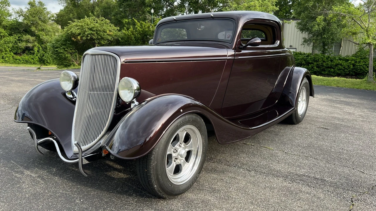 Ford Hot Rod - Image 12 of 31