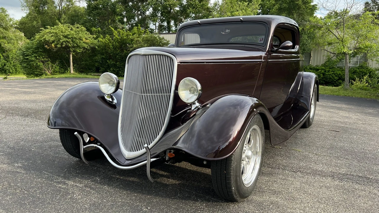 Ford Hot Rod - Image 17 of 31