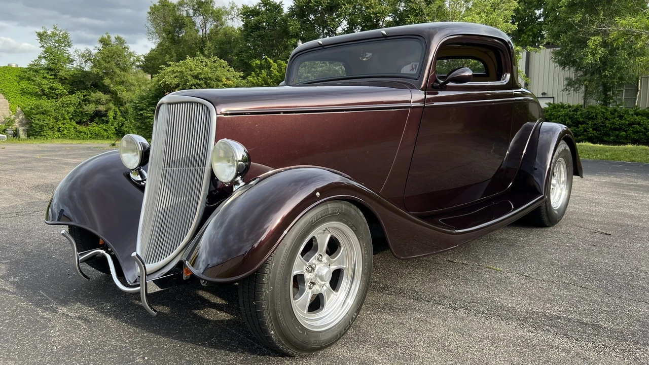 Ford Hot Rod - Image 15 of 31