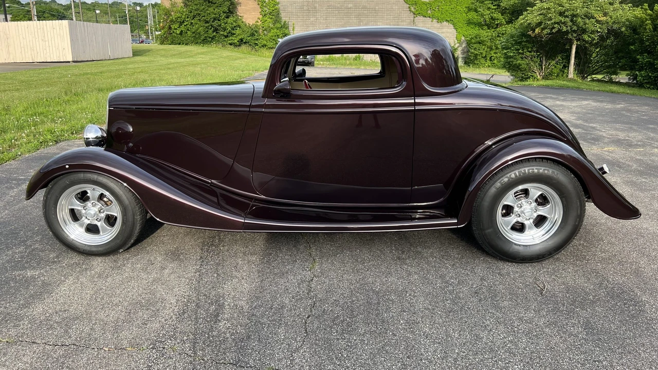Ford Hot Rod - Image 5 of 31