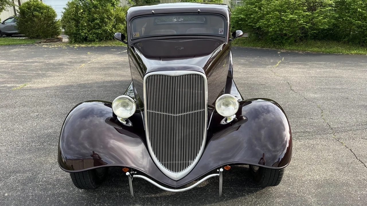 Ford Hot Rod - Image 26 of 31