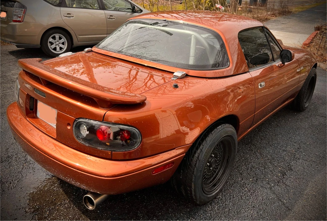 1990 Mazda NA MX-5 Miata - Image 14 of 31