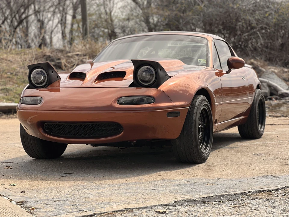 1990 Mazda NA MX-5 Miata - Image 2 of 31