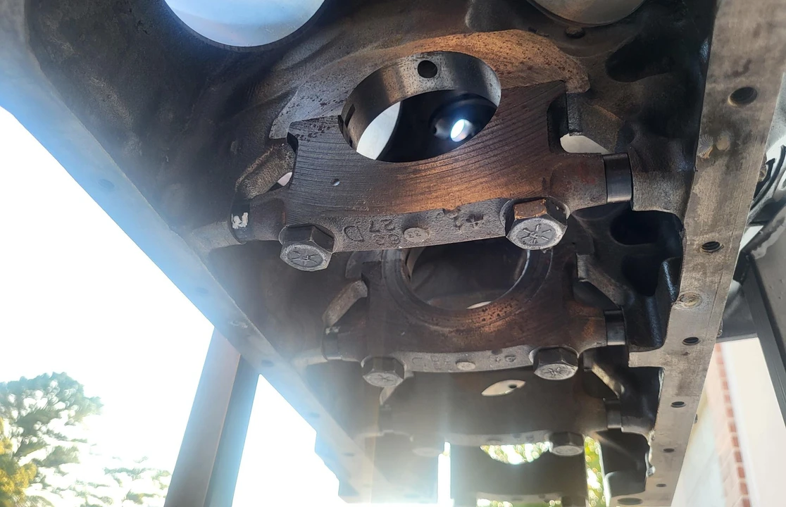 Parts & Memorabilia Engines - Image 27 of 29